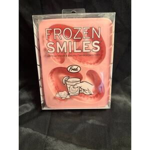 Fred Frozen Smiles Silicone Ice mold Novelty Party Denture Shaped NIB